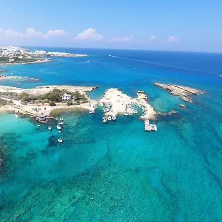 Thalassa Court Sandy Beach Apartment Протарас Екстериор снимка